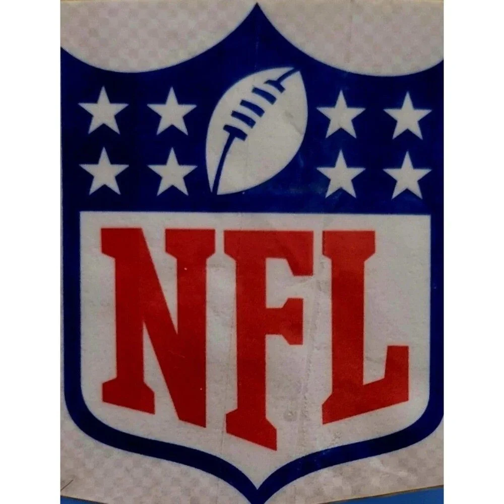 VINTAGE 1990's NFL 250 CARD SUPRISE BOX VARIOUS BRANDS&YEARS! GREAT BUY GET NOW!